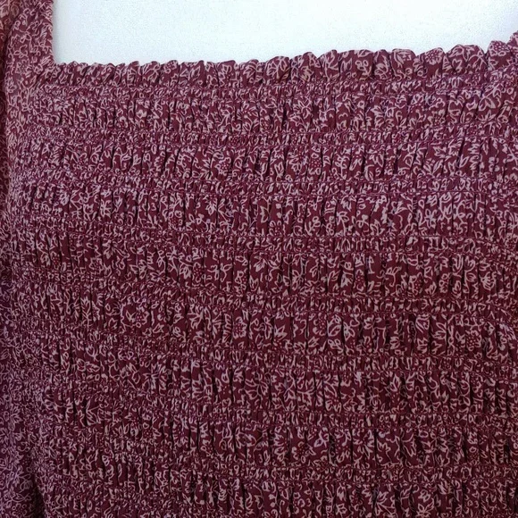 Madewell Smocked Women's Peasant Chiffon Top in Burgundy size Large - Picture 9 of 14